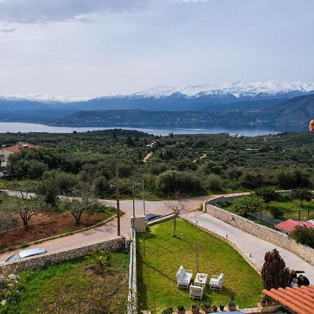 Villa Aitheras With Sea Views And Garden Sternai Bagian luar foto